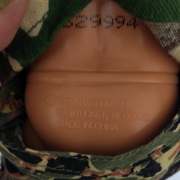 1964 Hasbro G.I. Joe Military Doll & 1992 G.I. Joe Includes Loaded Foot Locker - Picture 15 of 15